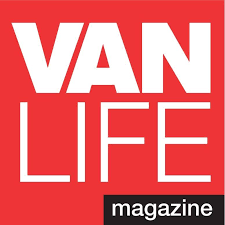 Logo Vanlife Magazine, article vanlife camion militaire 1957