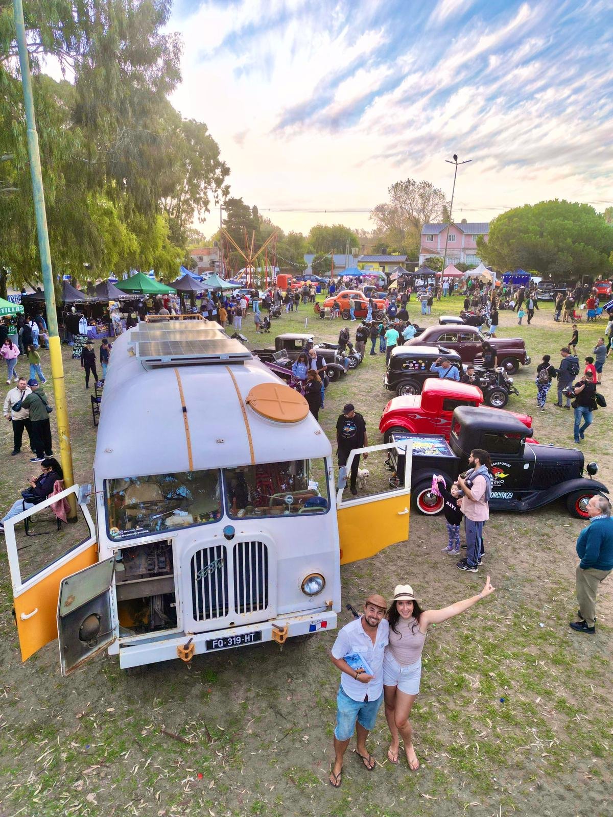 Exposition de véhicules de collection et du camion Woody en Argentine